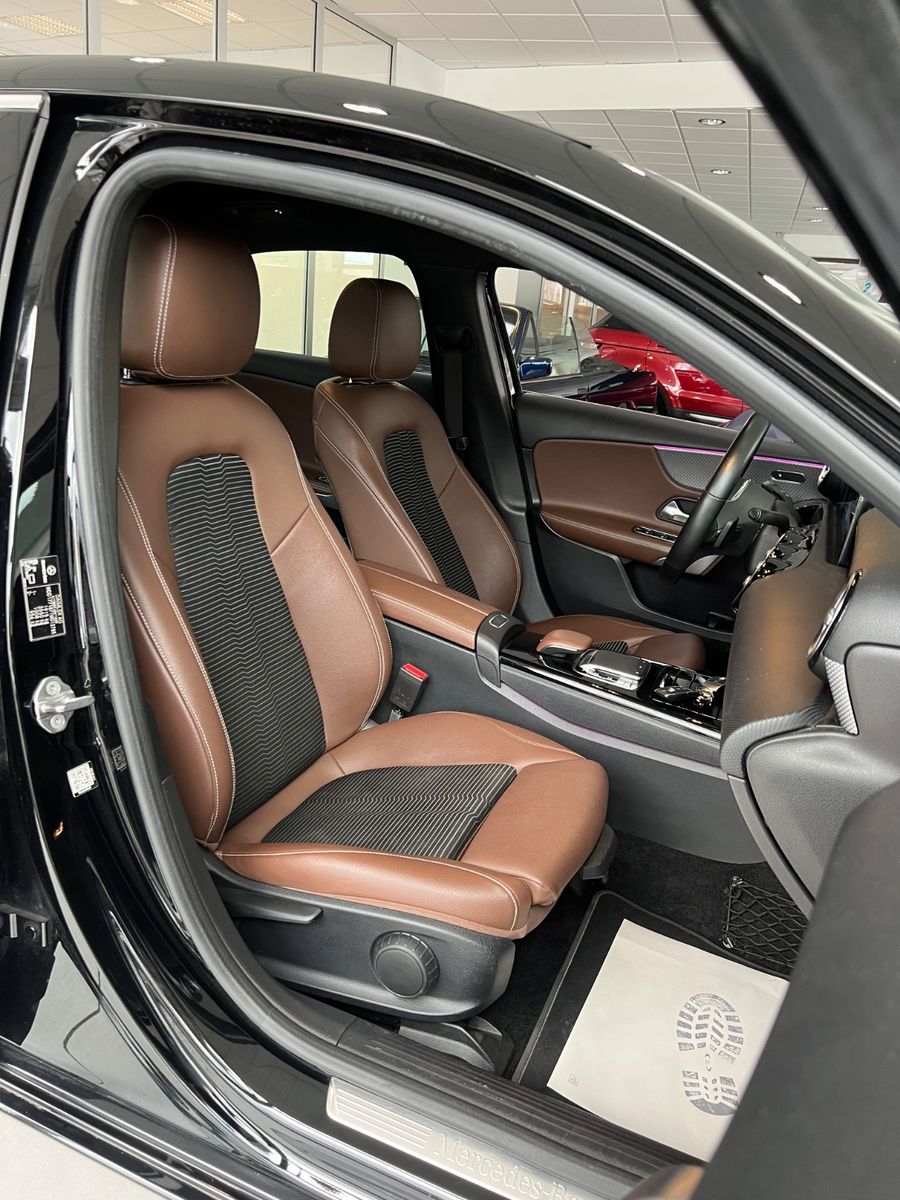 Fahrzeugabbildung Mercedes-Benz A 200 Lim. *AMBIENTE*LEDER-BRAUN* Exclusive *