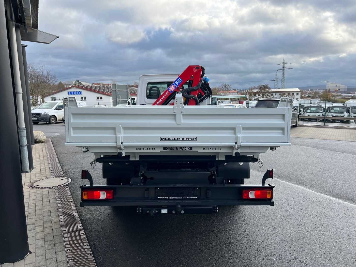 Fahrzeugabbildung Iveco Daily 70C18 *Kipper+Kran*