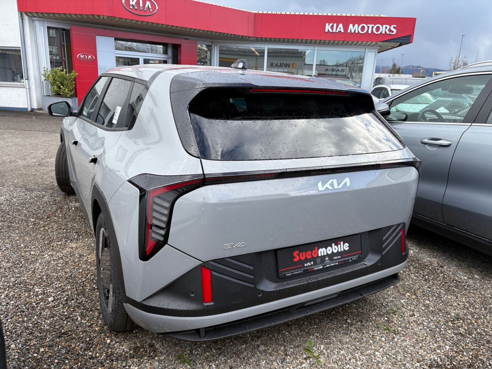 Kia EV4 81,4-kWh Earth imagem 2