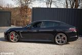 Porsche Panamera 4S Chrono  - Porsche Panamera: Schwarz