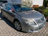 Toyota Avensis Kombi, Baujahr 2009 - Toyota Avensis aus 2009 mit Diesel-Antrieb