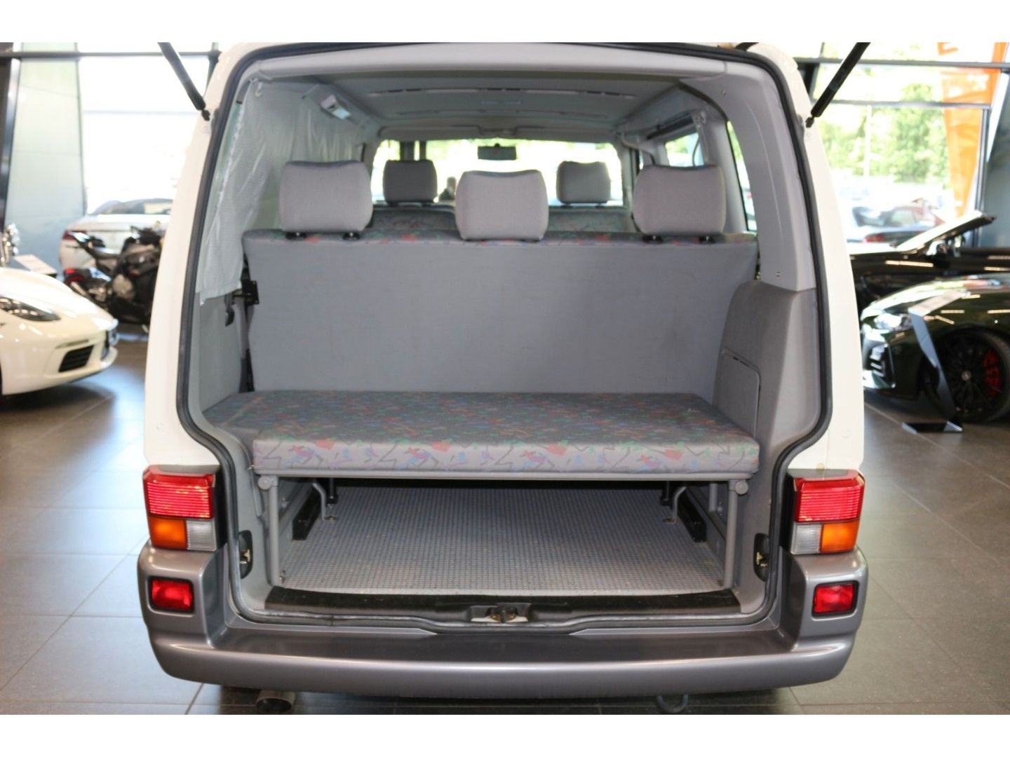 Fahrzeugabbildung Volkswagen Multivan 2.5 Allstar Klima*Unikat