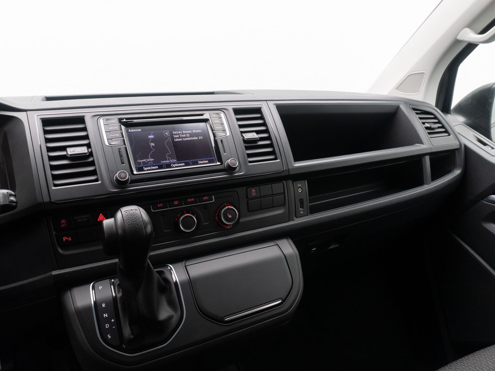 Fahrzeugabbildung Volkswagen T6 Multivan PDC Standhzg Sitzhzg Navi 7Sitz