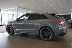 AUDI RSQ8 performance | Pano | 305 km/h | Nimbusgrau AUDI RSQ8 performance | Pano | 305 km/h | Nimbusgrau