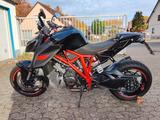 KTM Superduke 1290 - KTM SUPERDUKE