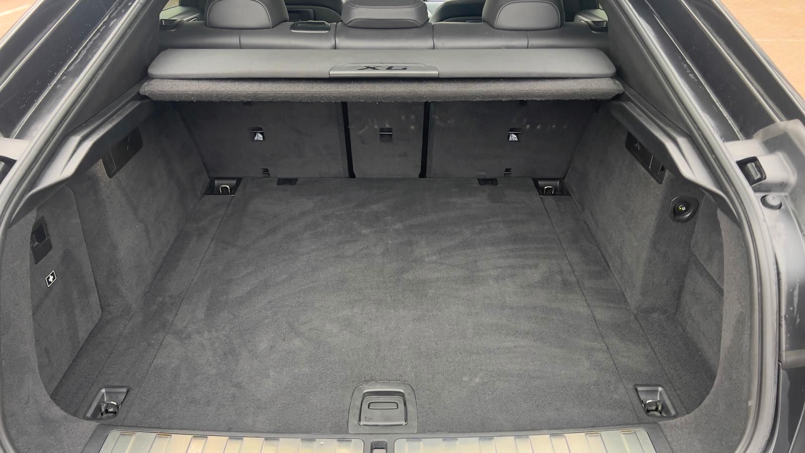 Fahrzeugabbildung BMW X6 M550 i*Laser*STHZ*AHK*HU*B&W*VOLL*Mietkauf