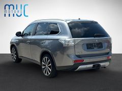 MITSUBISHI Outlander 2.2 DI-D Diamant Edition 4WD Schalter