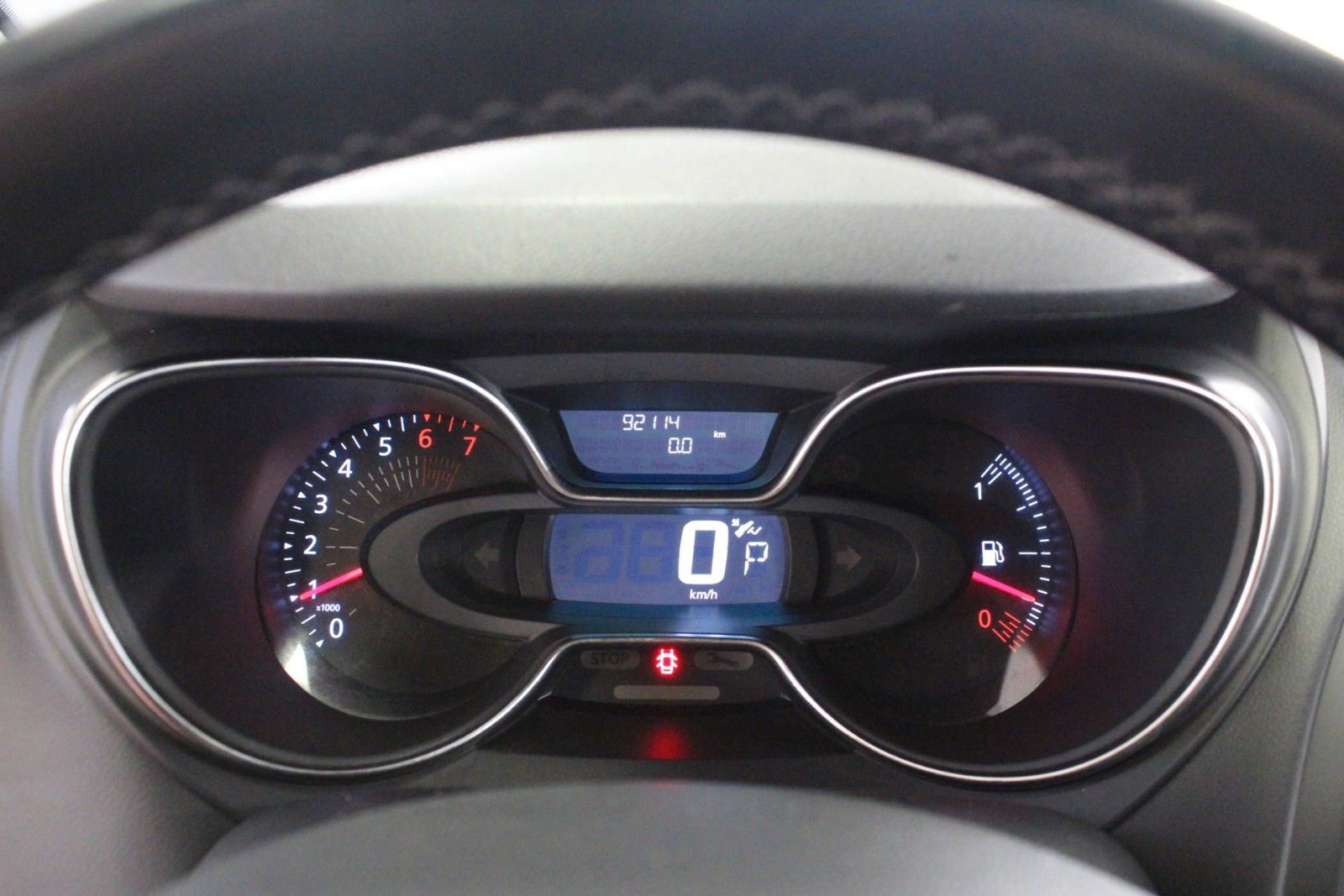 Fahrzeugabbildung Renault Captur TCe 120 EDC *Initiale Navi*Automatik*