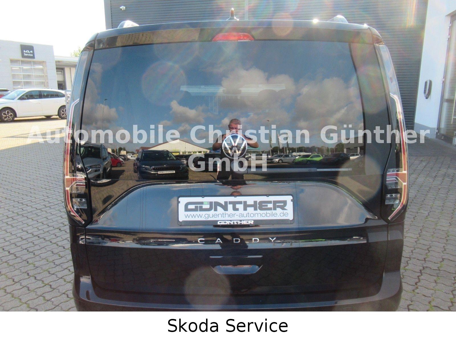 Volkswagen Caddy Maxi 1.5TSI 85KW DSG 7-SITZE LED AHK