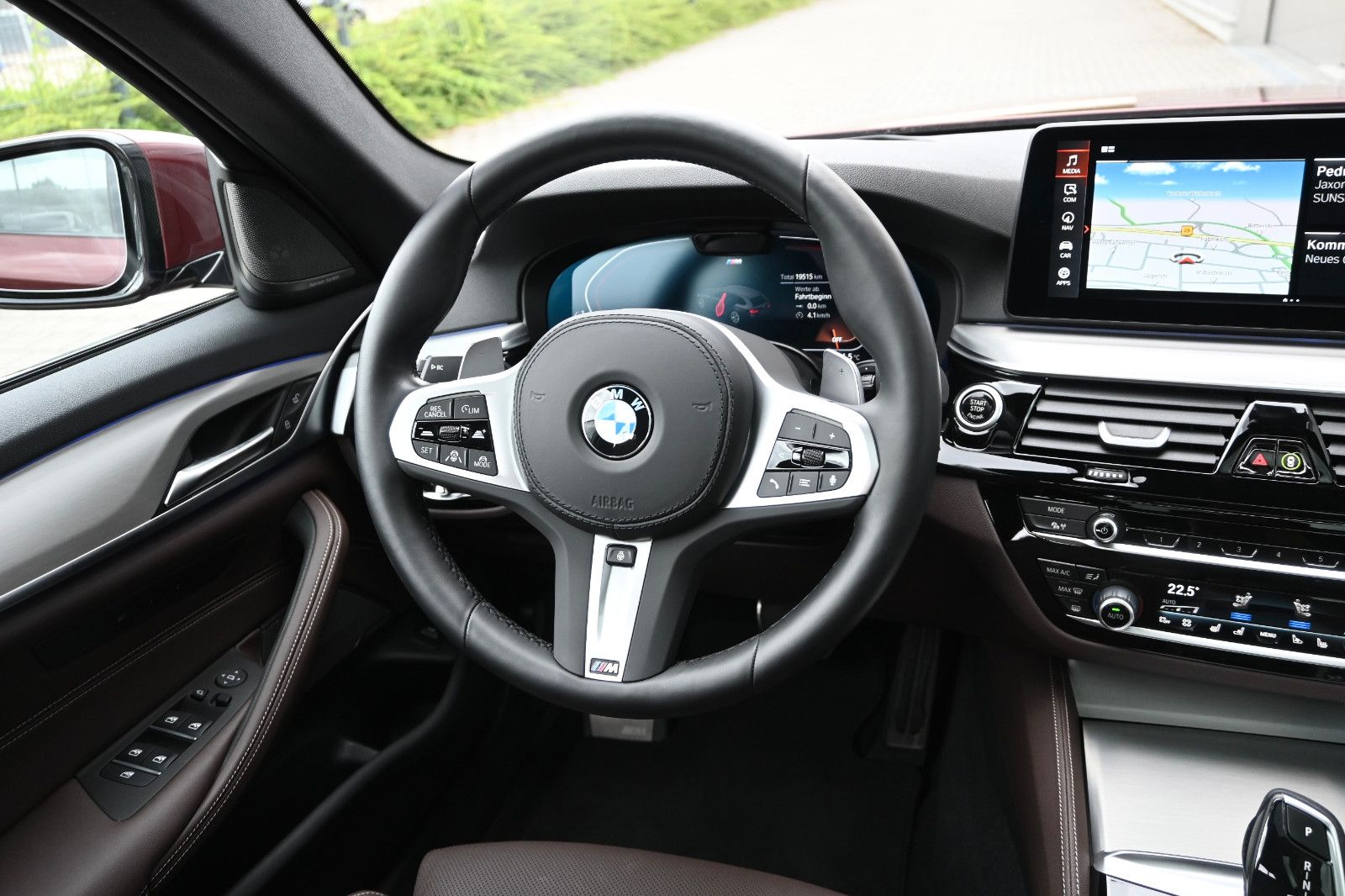 Fahrzeugabbildung BMW 530d xDr. Touring M SPORT °°UVP 100.948€°°VOLL°°