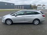 Opel Astra K 1,0 SportsTourer,1.Hand,Navi,Sitzheizung - Opel Astra: H Sport