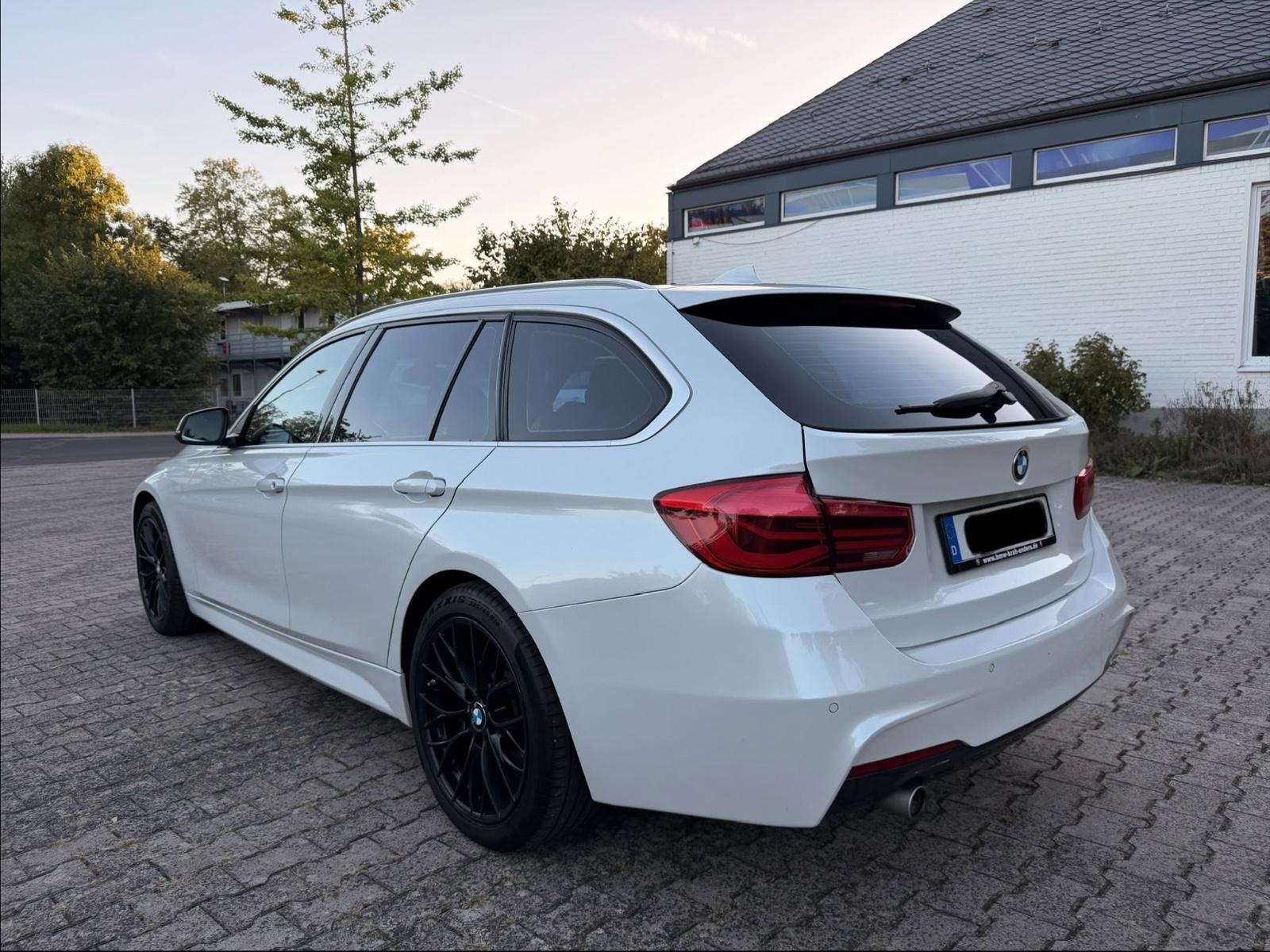 BMW 320 - D TOURING - 184 CV - BVA - HAYON ÉLECTRIQUE