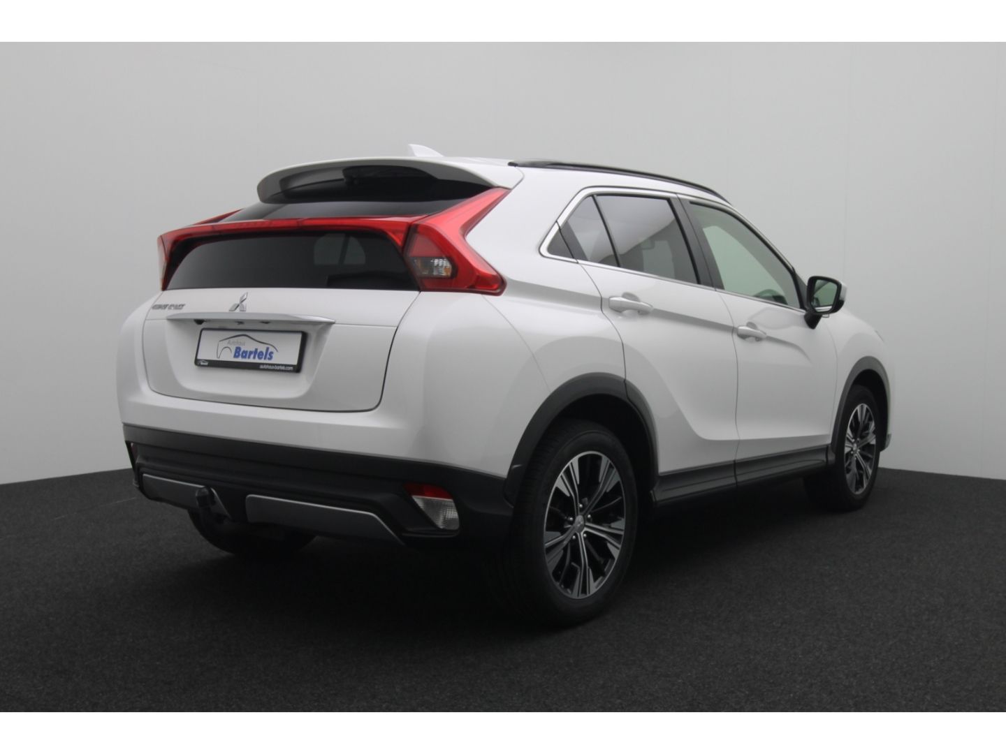 Fahrzeugabbildung Mitsubishi Eclipse Cross 1,5 l Turbo Benziner Diamant Editi