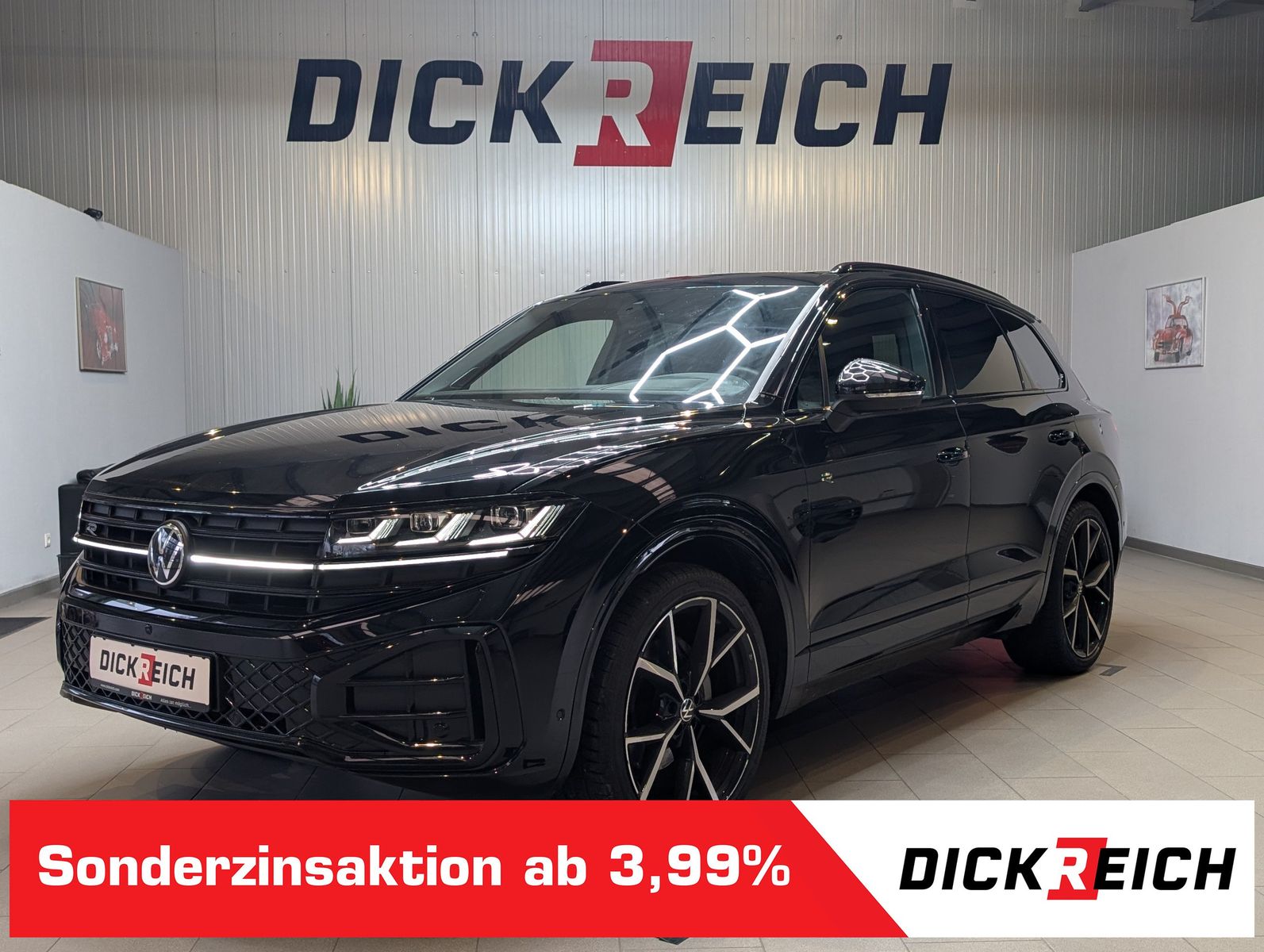 Fahrzeugabbildung Volkswagen Touareg 3.0TDI 4M R-Line VOLL Black 22" UPE 114T