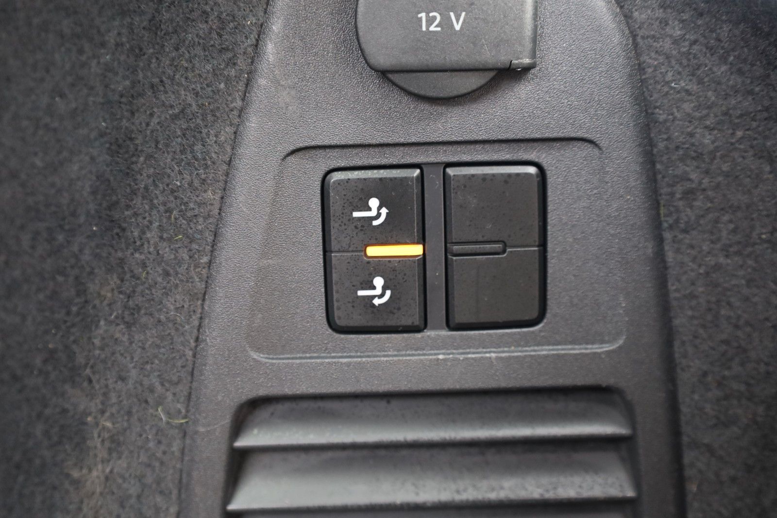 Fahrzeugabbildung Volkswagen Touareg Elegance 4M,R-Line,Keyless,AHK el,SR+WR