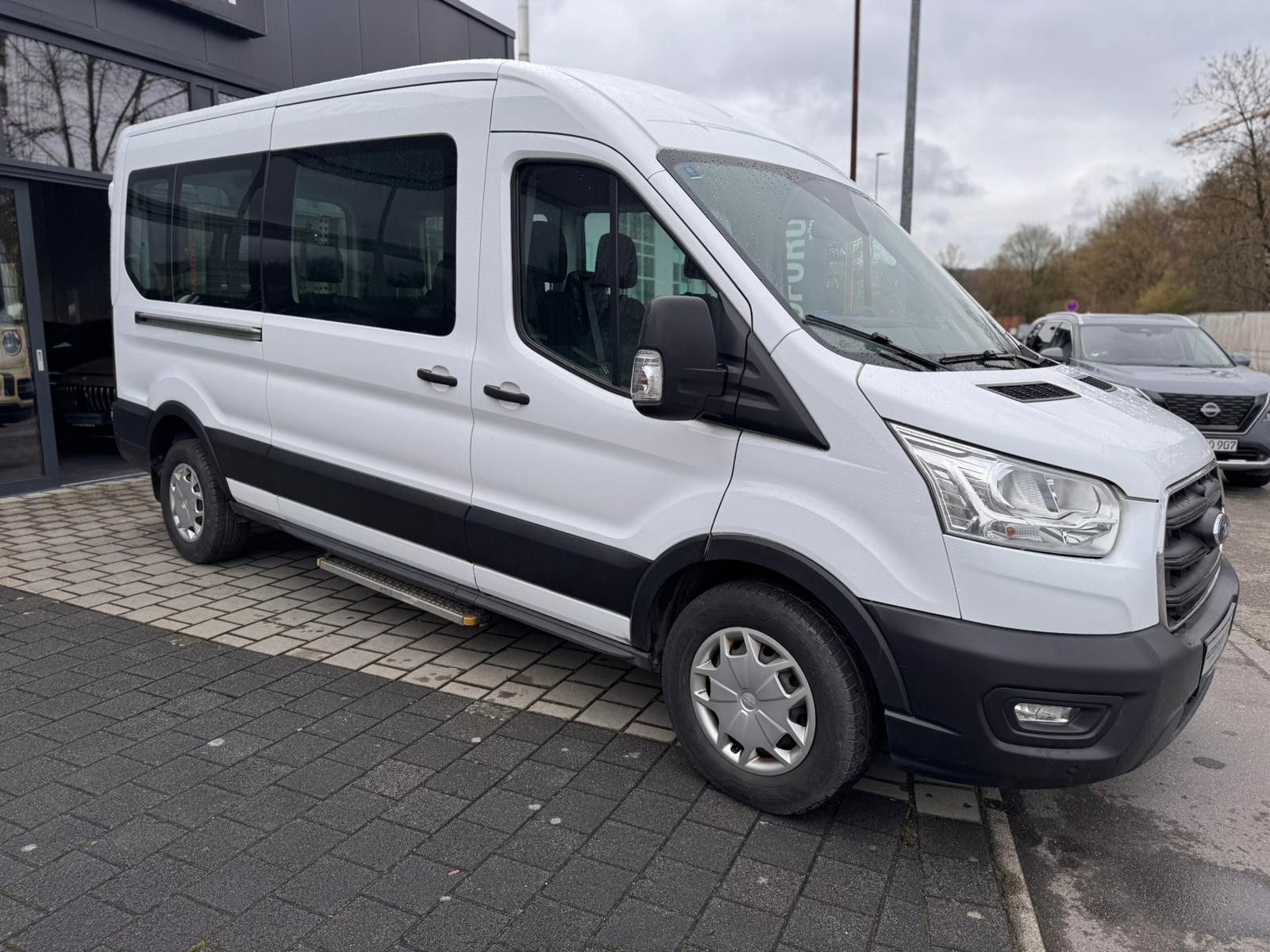 Fahrzeugabbildung Ford Transit 350 L3H2 *'ROLLSTULL LADERAMPE*9-SITZE*