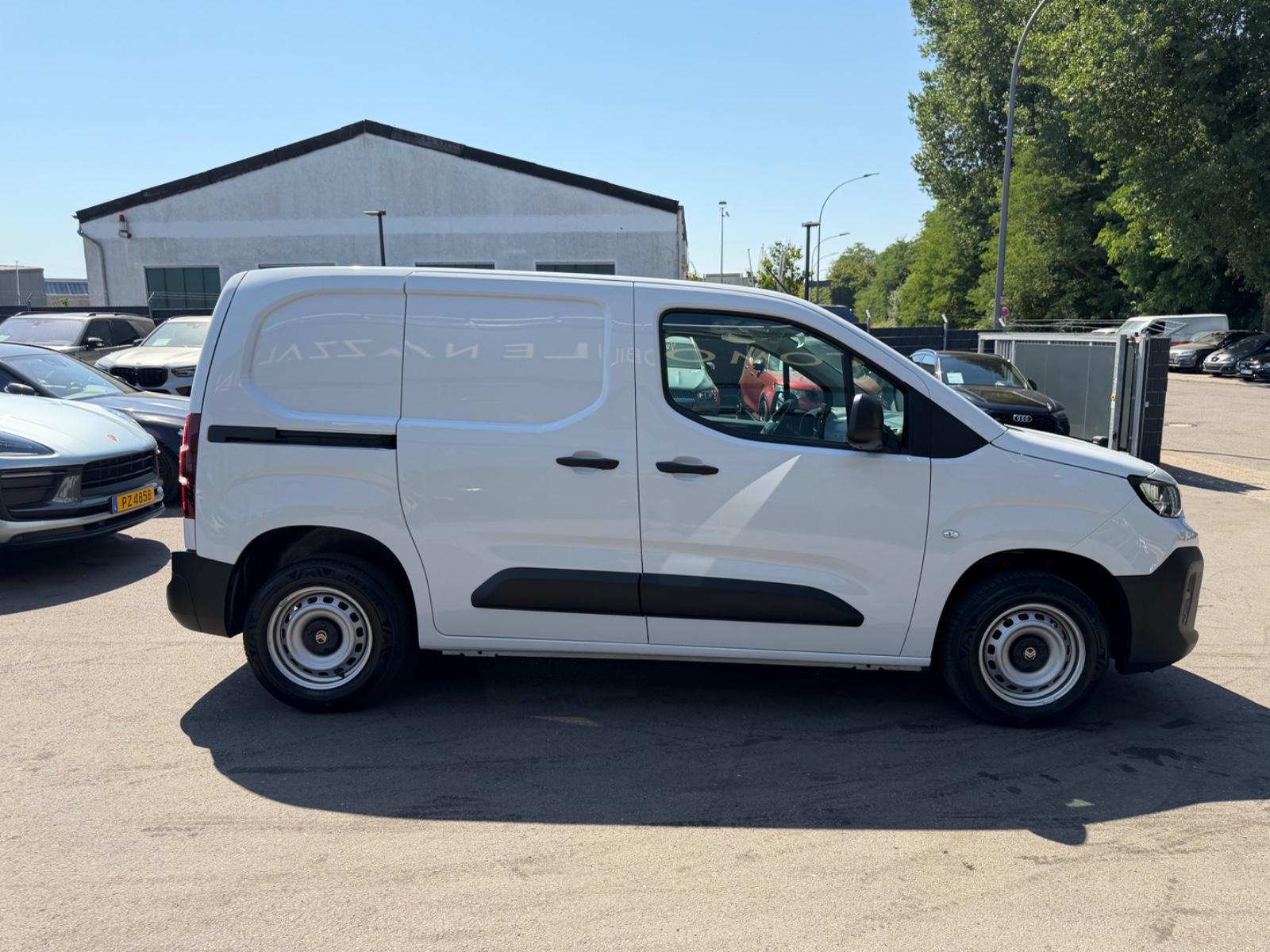 Citroën BERLINGO KASTEN L1H1/M *JAHRESWAGEN*NAVI*KLIMA*