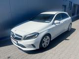 Mercedes-Benz A 200 URBAN AUTOMATIK NAVI KAMERA LED FACELIFT - gebrauchte Mercedes-Benz Kleinwagen