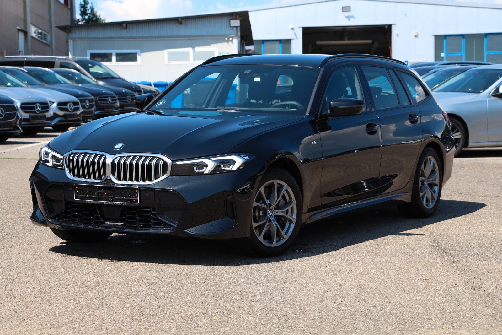 BMW 330i xDrive Touring ACC*WIDESCREEN*LED M Sport