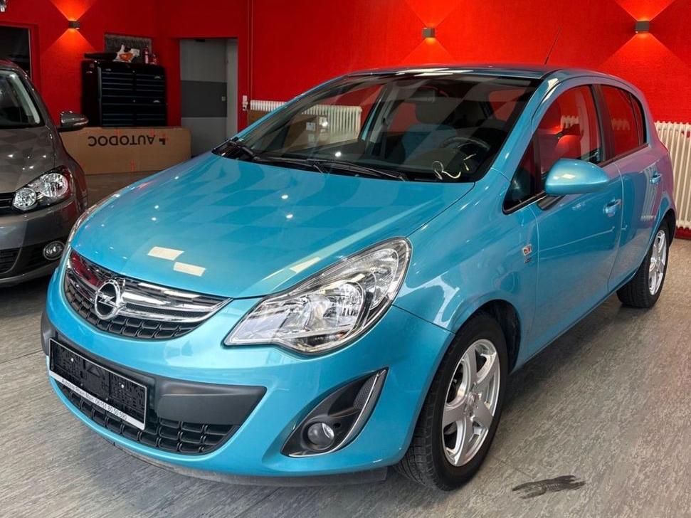 Opel Corsa D 1 Hand Vollautomatik 89000 km Sitzheizun
