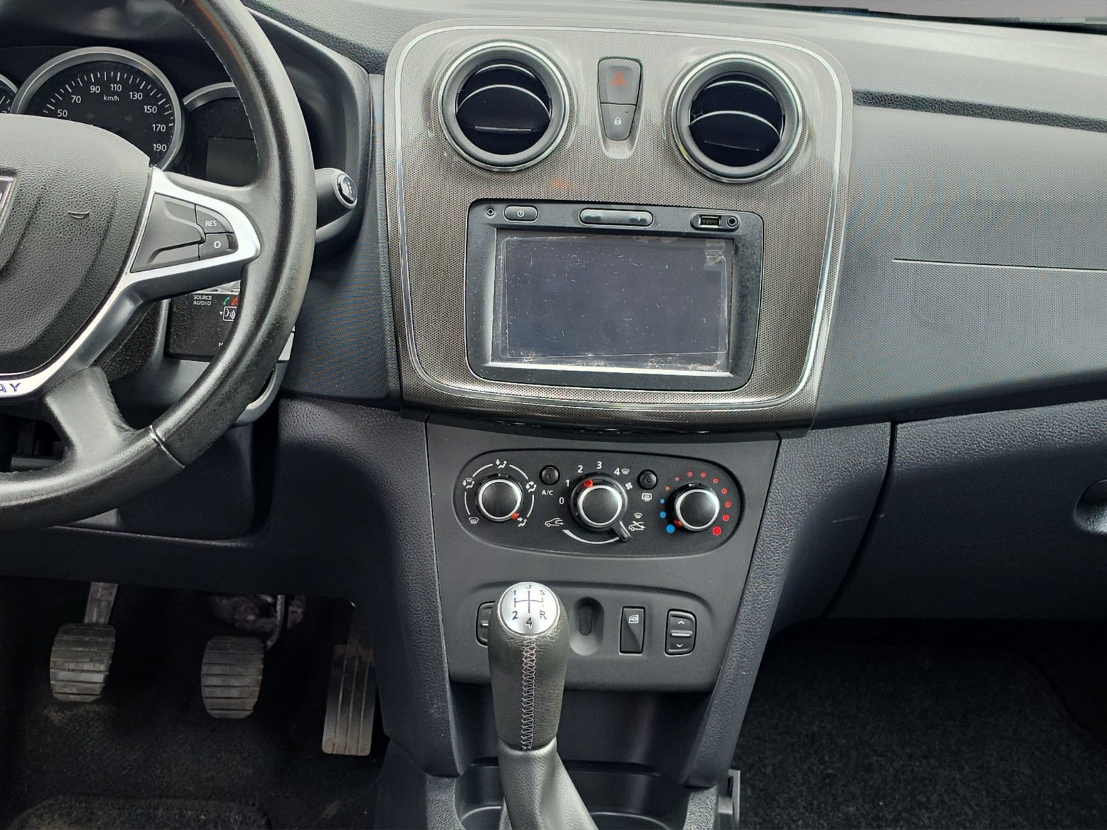 Fahrzeugabbildung Dacia Sandero II Stepway Prestige aus 1.Hand
