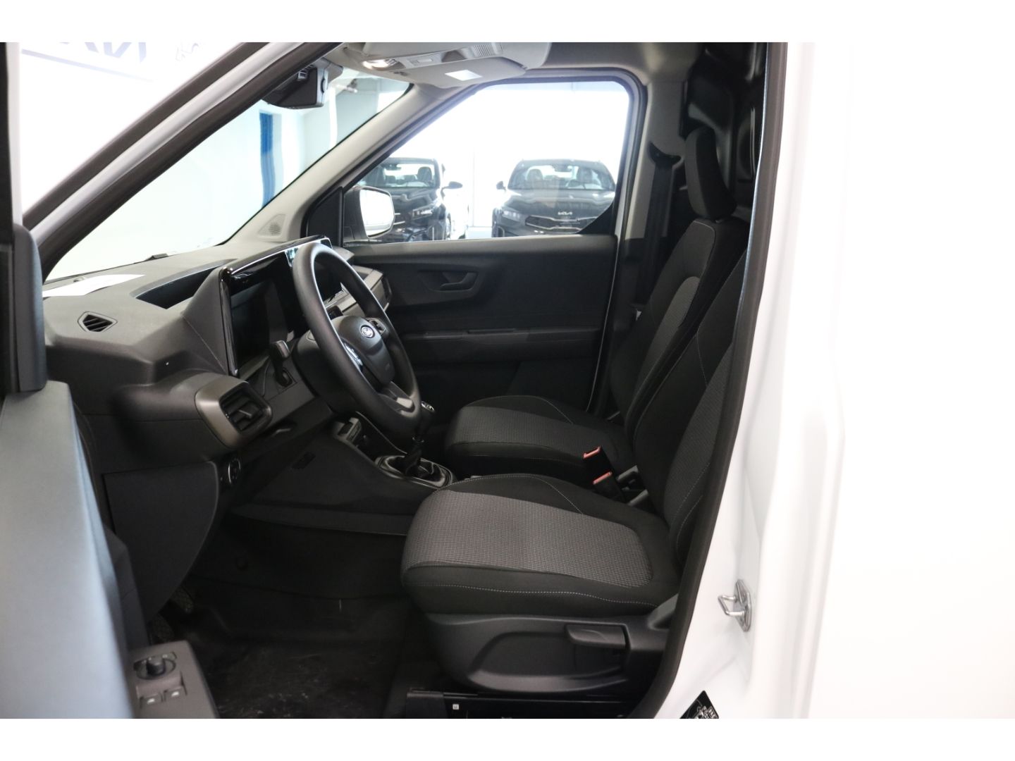 Fahrzeugabbildung Ford Transit Courier Basis 1.0 EcoBoost Klima PDC Tem