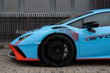 Lamborghini Huracán STO On Stock, Lift, CarPlay - blaue Lamborghini Huracán