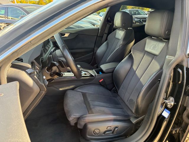 Fahrzeugabbildung Audi A5 Sportback 40 TDI quattro >S Line/AUT/KAM/PDC