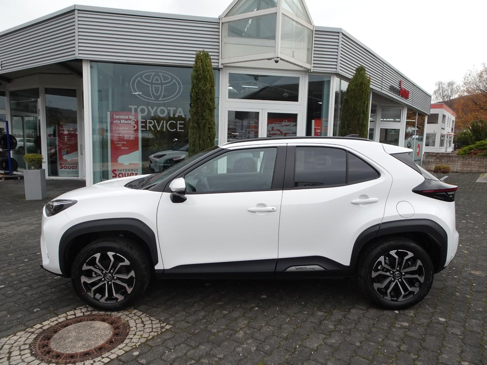 Toyota Yaris Cross 130 Teamplayer Safety u. Winterpaket