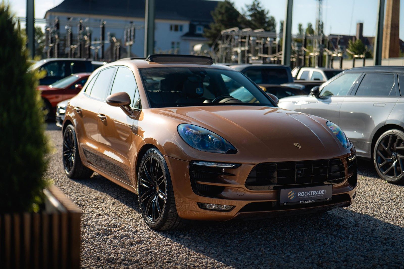 Fahrzeugabbildung Porsche Macan Turbo FENRIR | AURUM | CHRONO+ | LUFT | 21