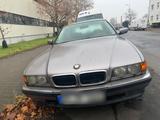 BMW 728i E38 - BMW 728: 728i E38