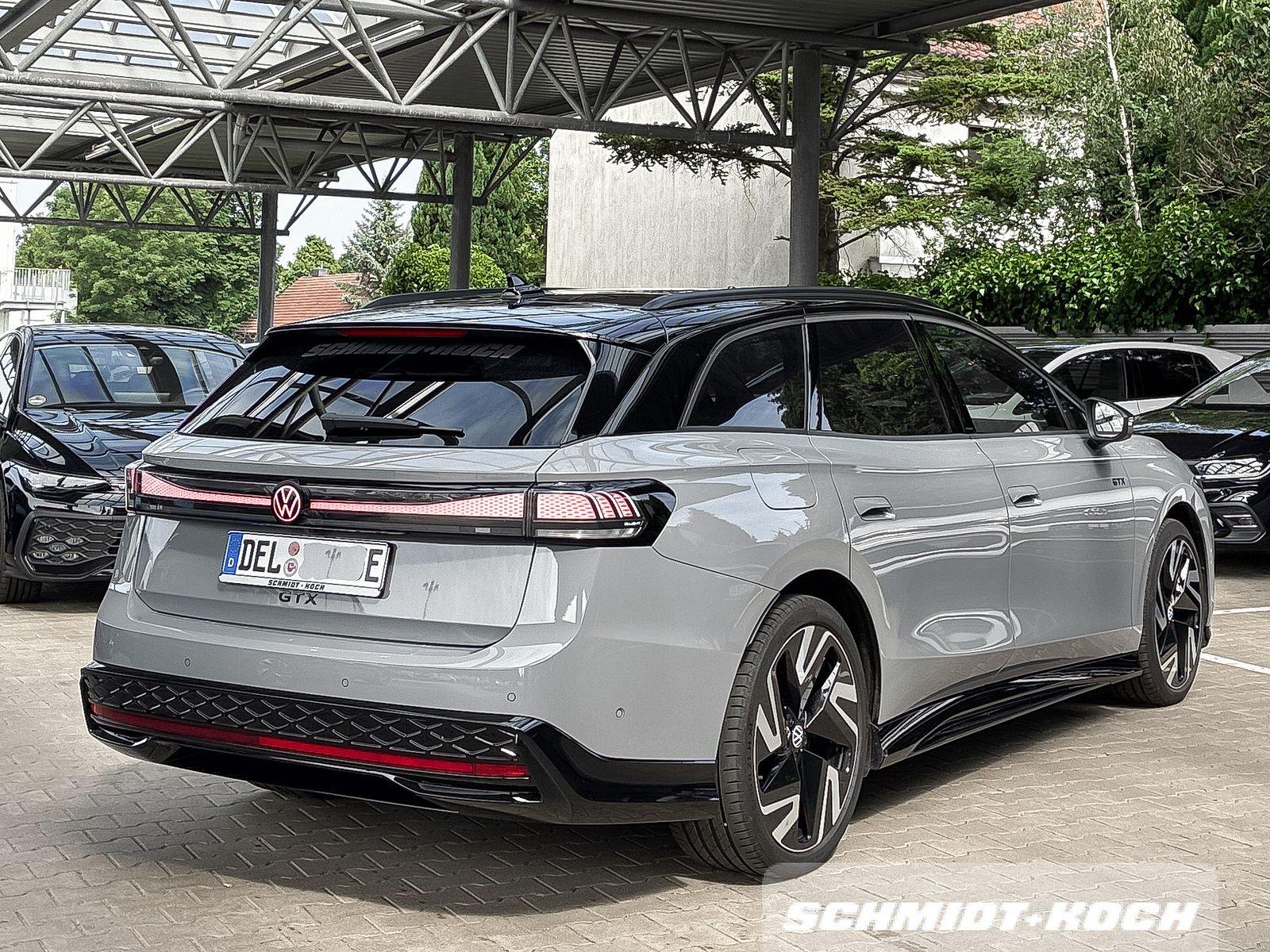 Volkswagen ID.7 Tourer GTX 4M AHK MATRIXLED PANO Allrad DAB