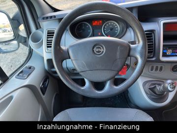 Opel Vivaro - 9