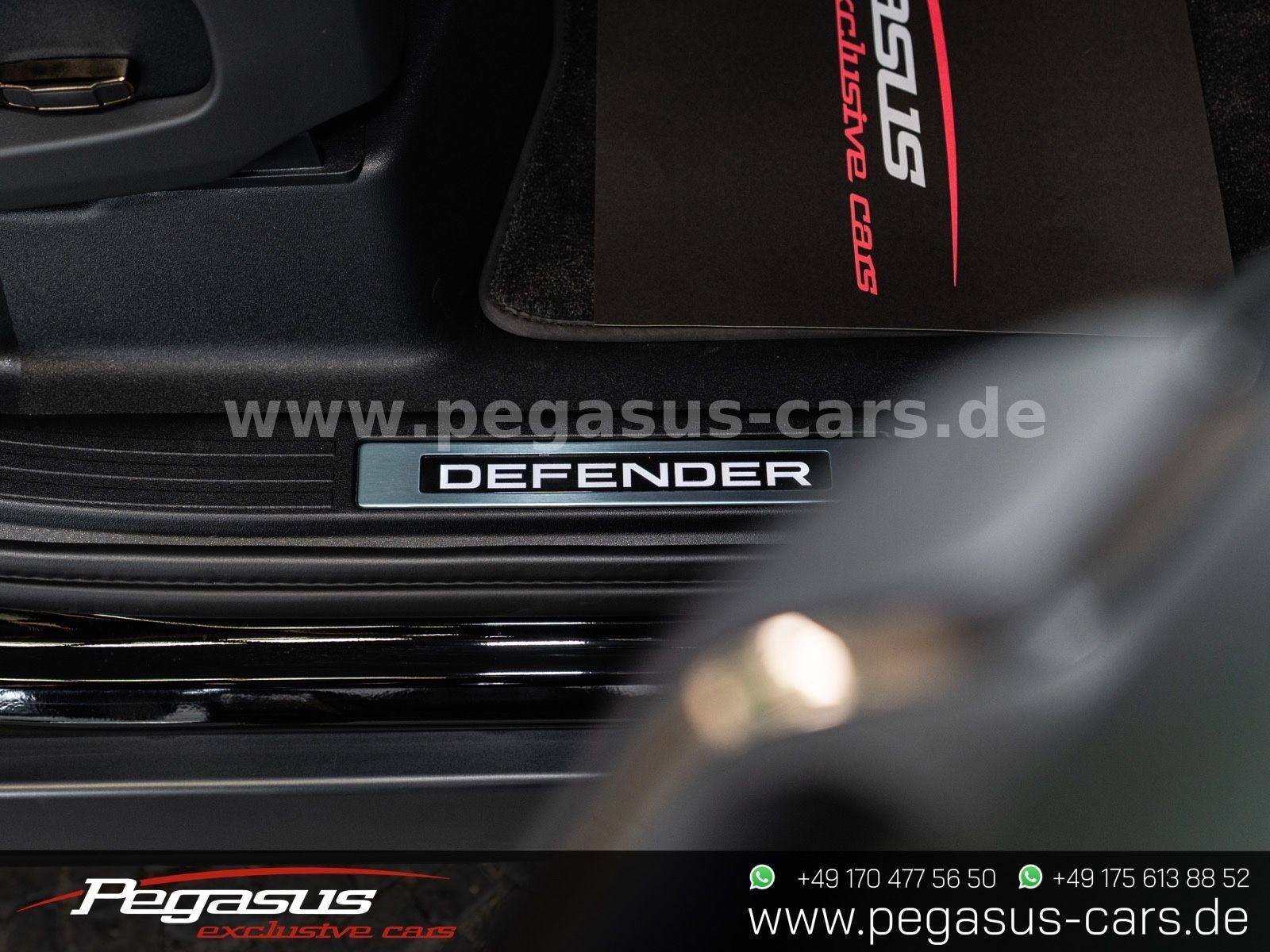 LAND ROVER Defender - 21