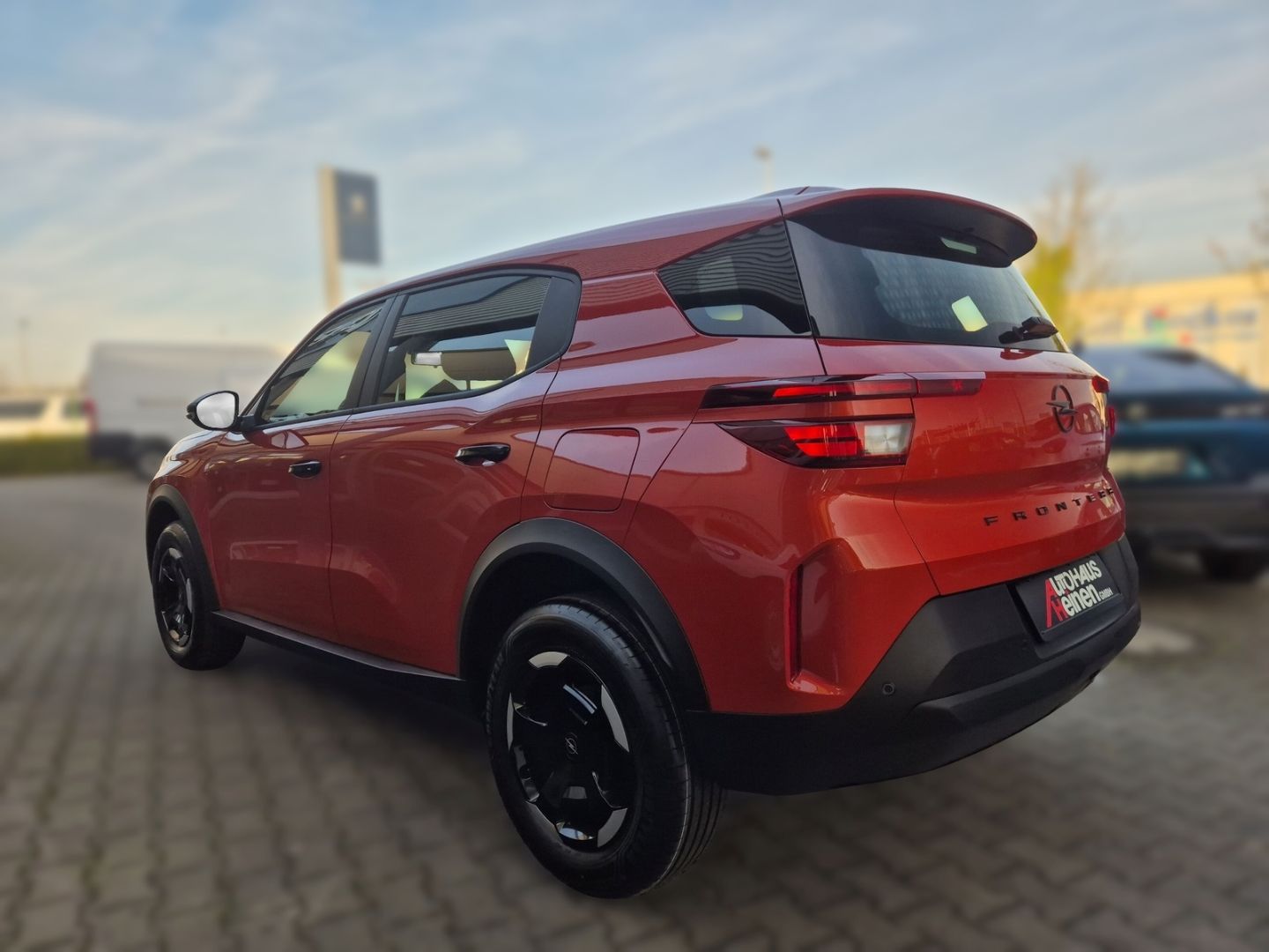 Fahrzeugabbildung Opel Frontera 81kW Mild-Hybrid EU6e Edition 1.2 74 kW