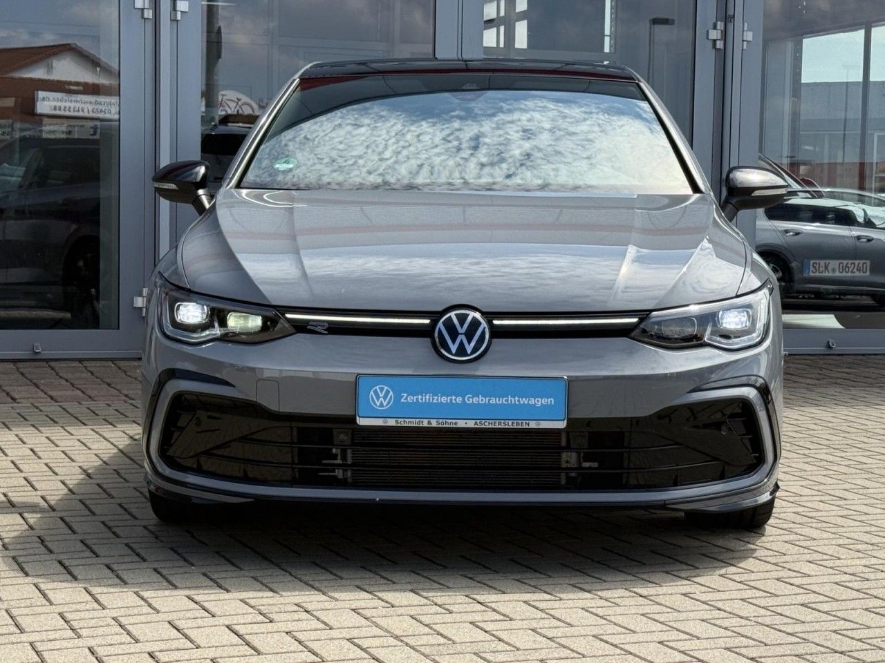 Volkswagen Golf VIII Lim. R-Line 1.5 eTSI DSG DACH TOTW foto 4