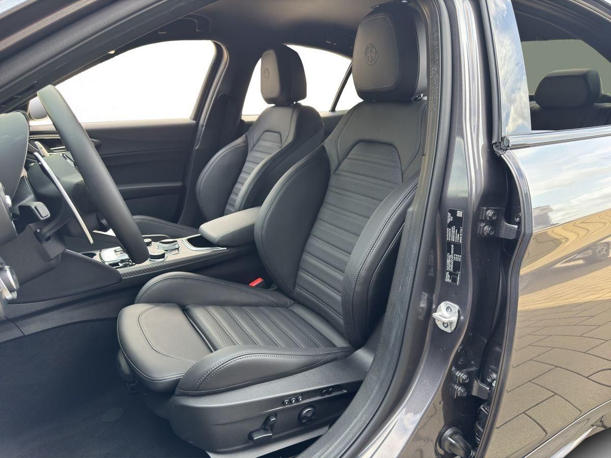 Alfa Romeo Giulia - Bild 12