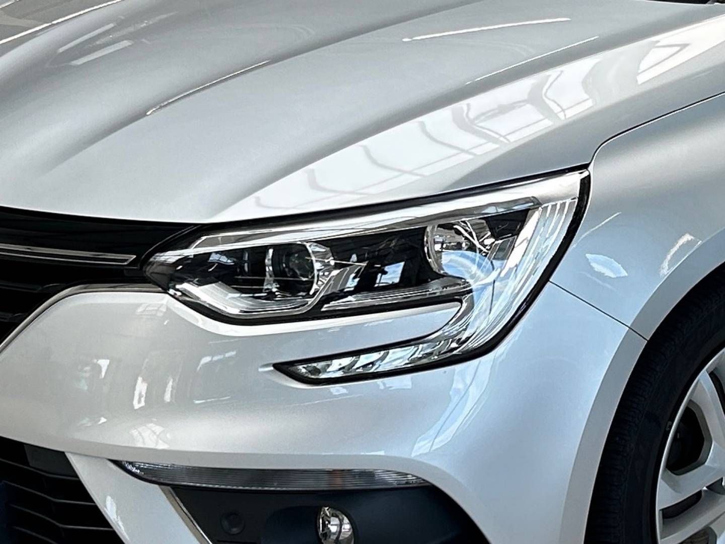Fahrzeugabbildung Renault Megane Grandtour Blue dCi115 Limited Deluxe