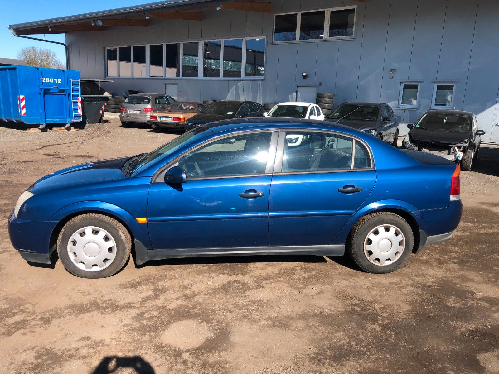 Fahrzeugabbildung Opel Vectra 2.2 DTI 16V Comfort