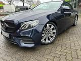 Mercedes-Benz E 300 Autom. - - Mercedes-Benz E 300 mit Benzin-Antrieb: Cabrio
