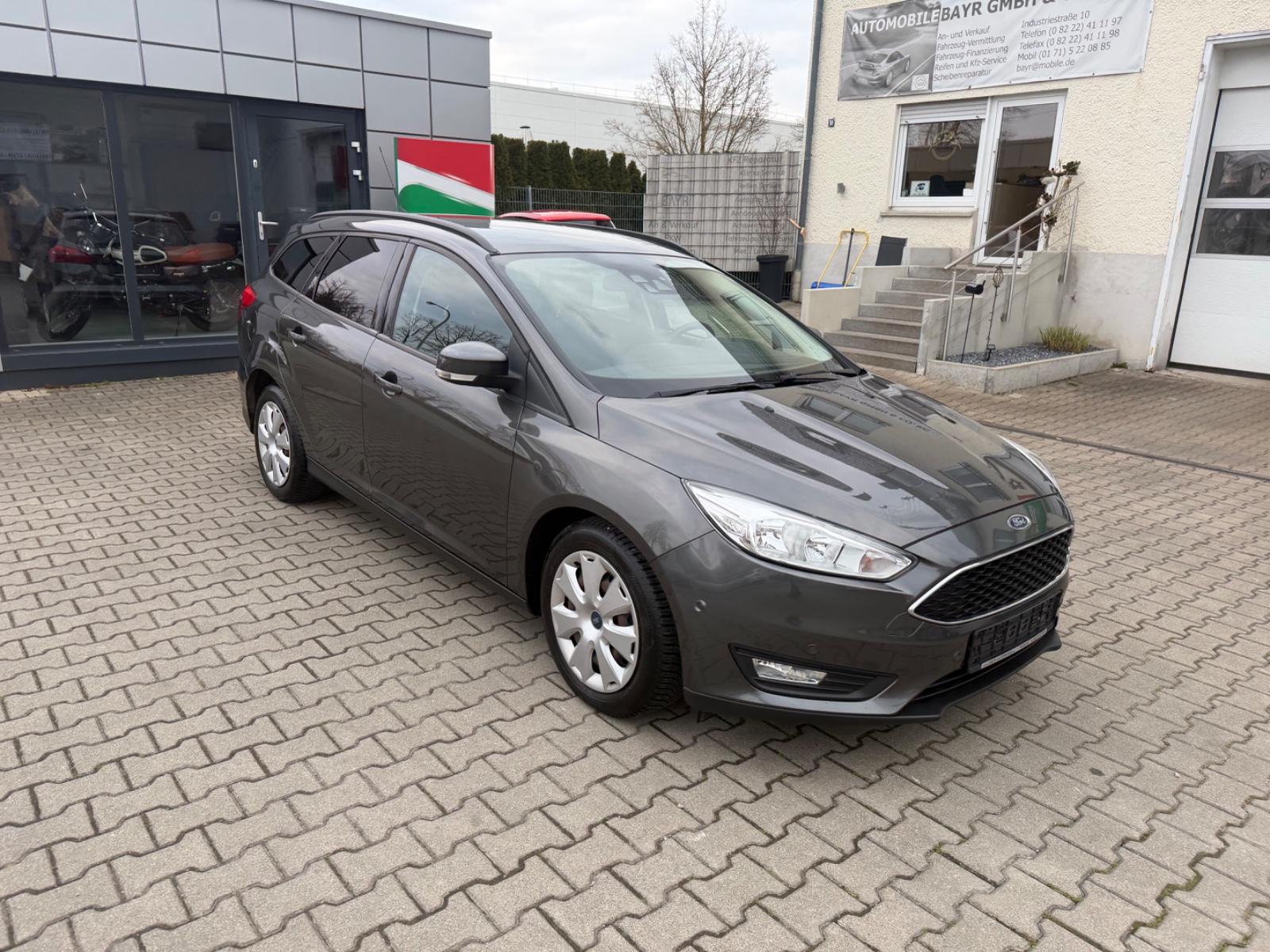 Ford Focus Turnier Business Navi Kamera Winterpaket