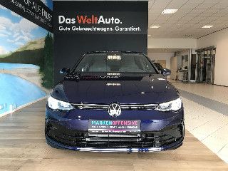 Fahrzeugabbildung Volkswagen Golf VIII Lim. R-Line LED Navi DAB ACC