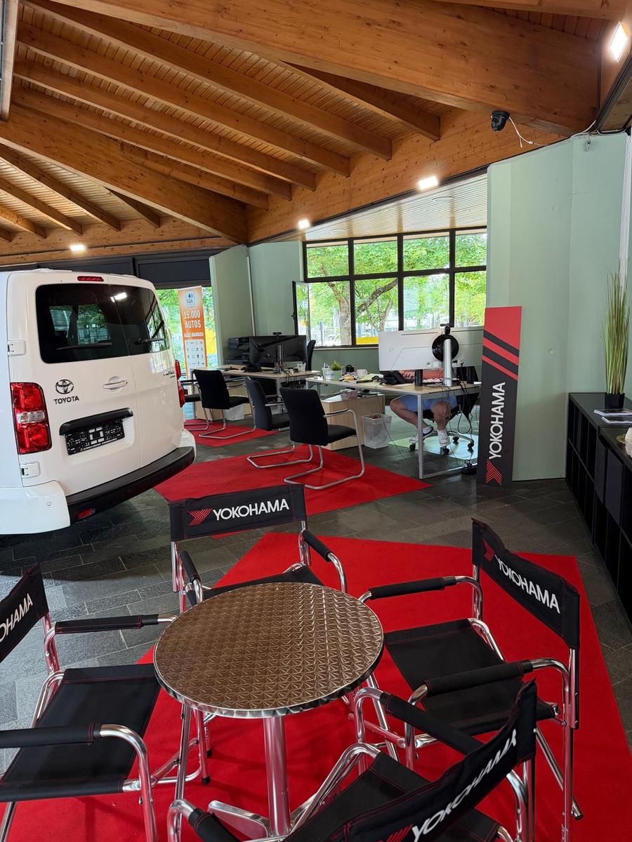 showroom-image-main