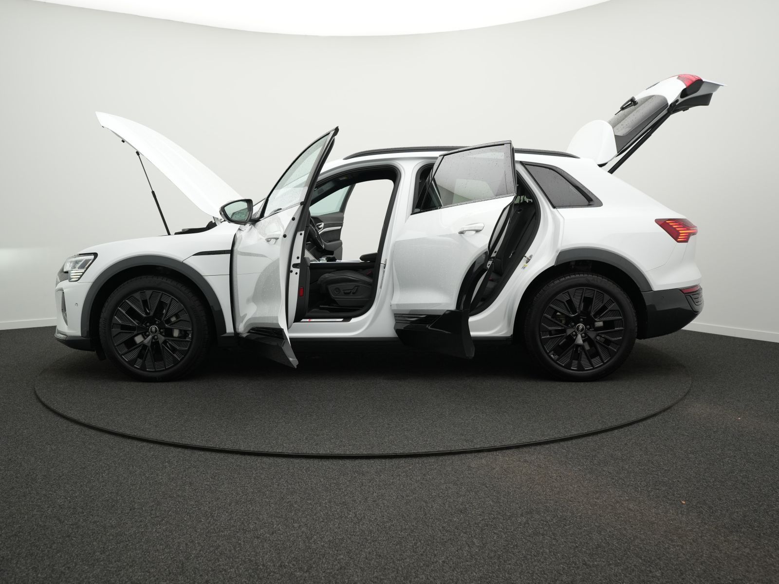 Audi Q8 e-tron - Bild 39