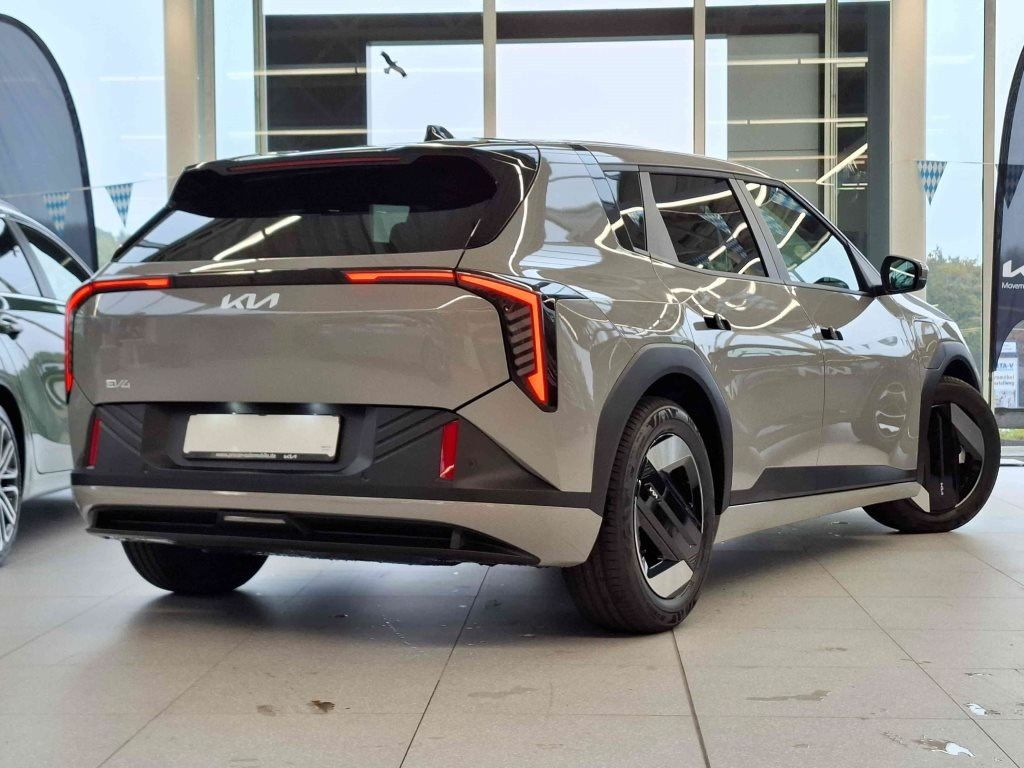 Kia EV4 - Bild 2