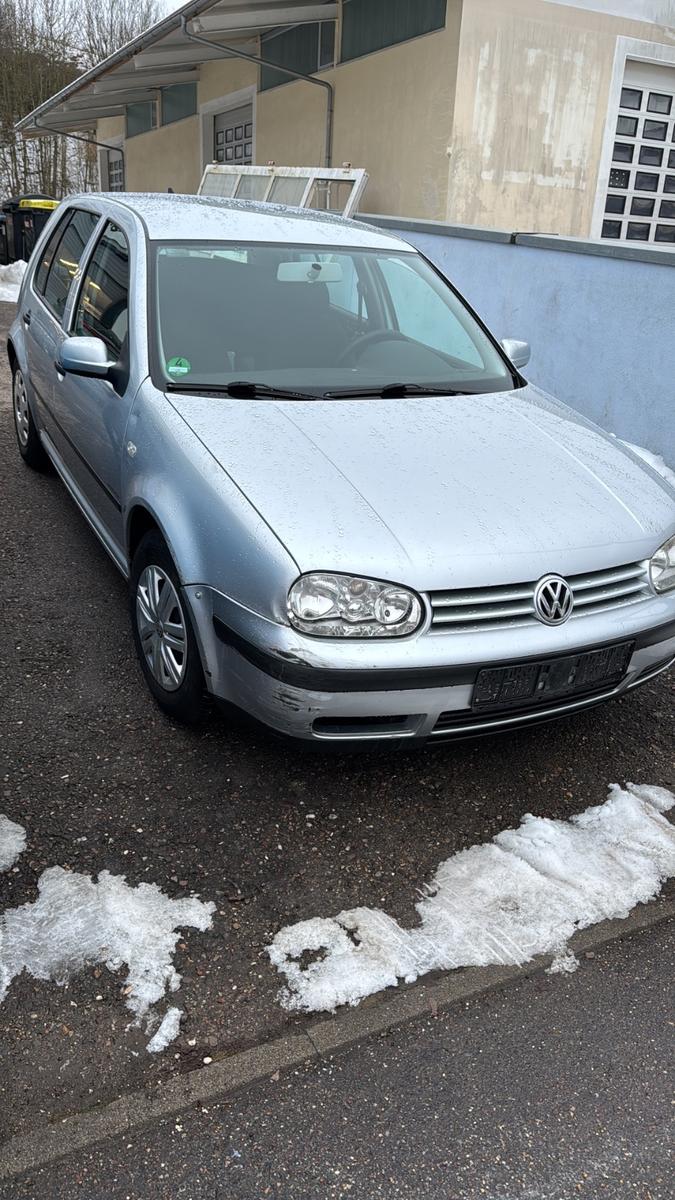 Volkswagen Golf 1.4 Comfortline,Klima,el.fh. HU01/28