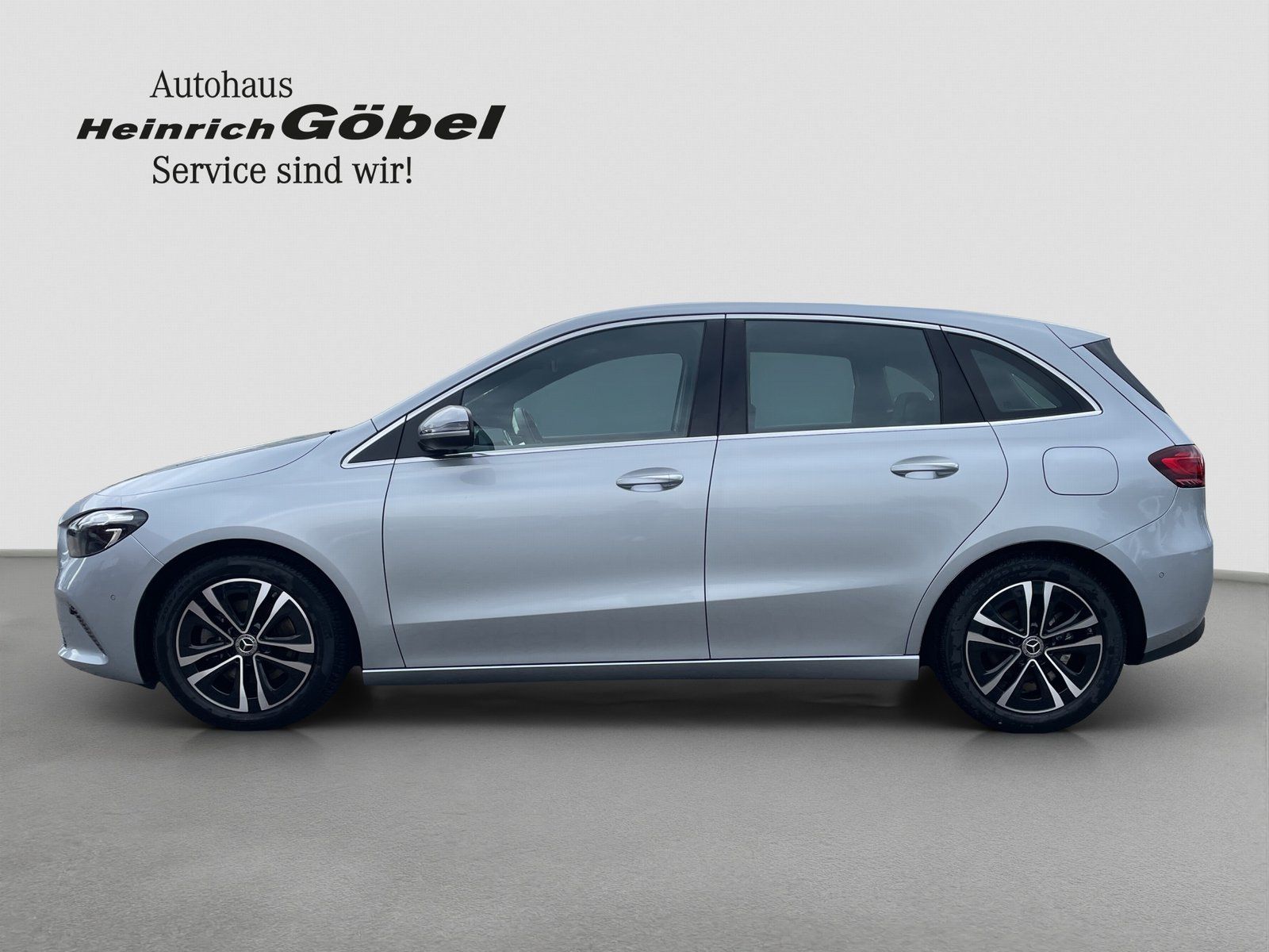 Fahrzeugabbildung Mercedes-Benz B 180 PROGRESSIVE*ELEK-HECKKL*KEYLESS-GO*AMBIENT