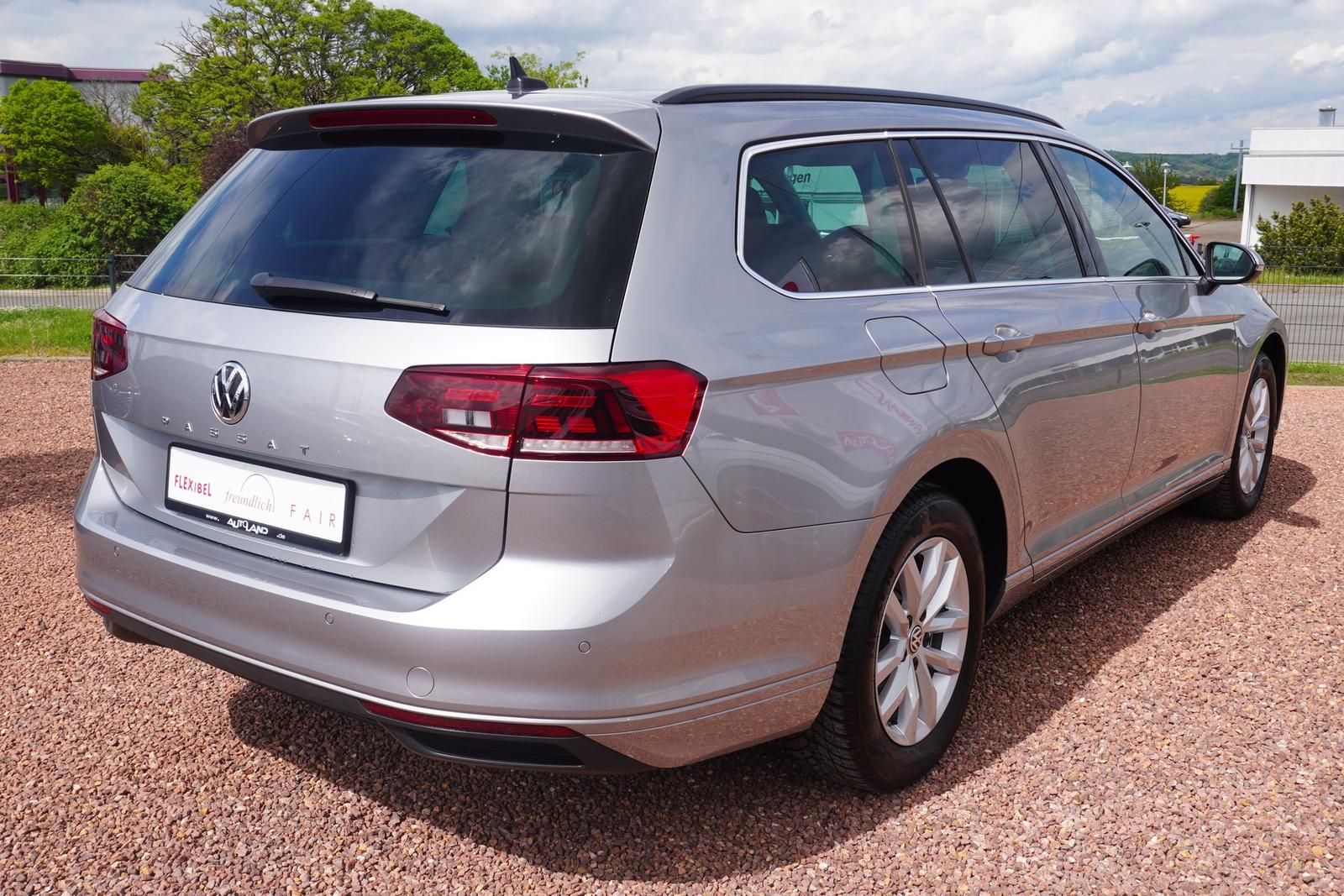 Volkswagen Passat 1.5 TSI DSG Business LED ACC Navi, миниатюра 5