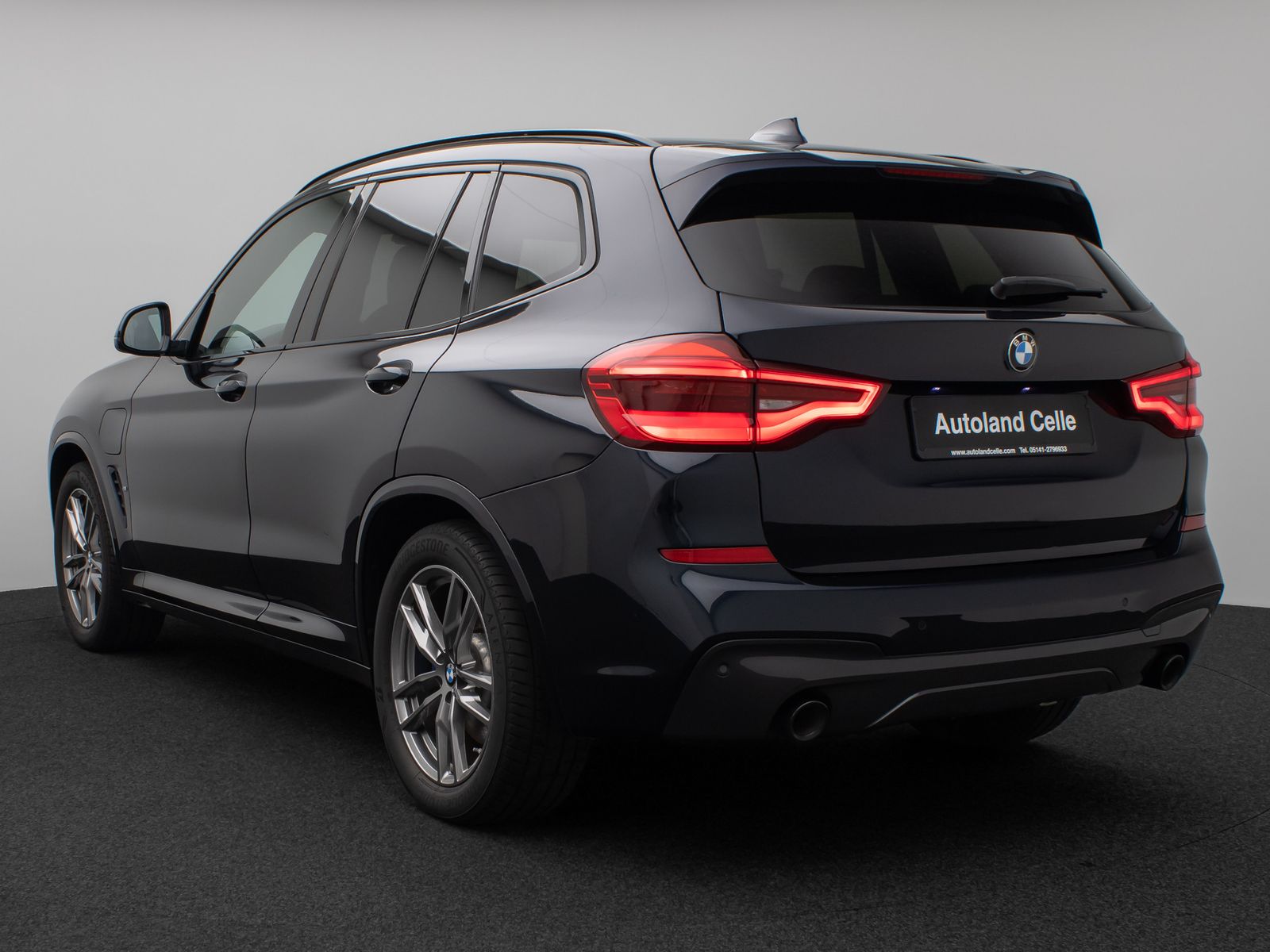 Fahrzeugabbildung BMW X3 xD30e M Sport DAB CockPit+ PDC AHK LED 19Zoll