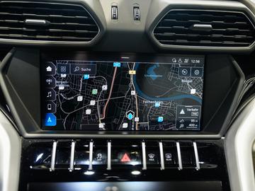 2018 Lamborghini URUS — миниатюра 30